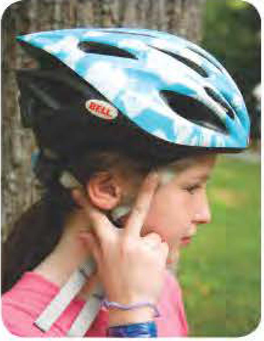 Figure from Safe Kids — Helmet Fit Test (English / Spanish)